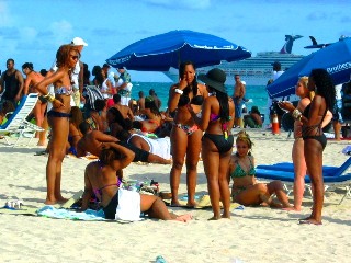 Group of Beautiful Black Girls in 
Sexy Bikinis on the Beach - © 2012 Jimmy Rocker 
Photography