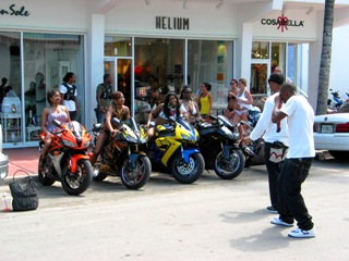 Sexy Girlz Posing for Biker Boyz - © 2009 Jimmy Rocker Photography