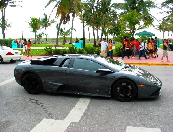 SoBe Grey Lamborghini - © 2oo9 JiMmY RocKeR PhoToGRaPhY