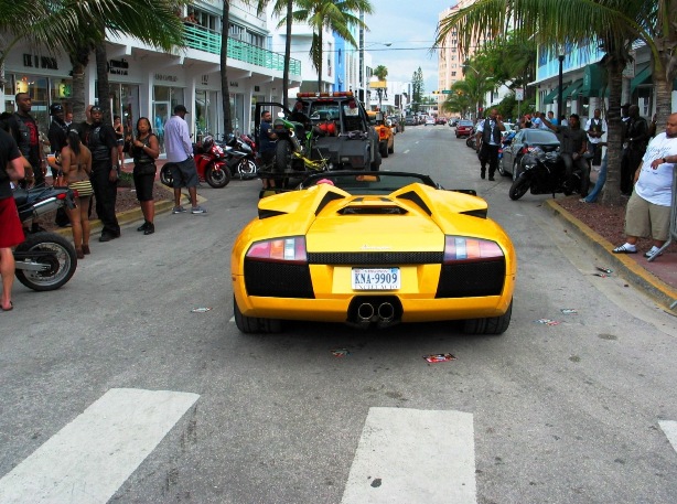 Sobe Yellow Lamborghini #4 - © 2oo9 JiMmY RocKeR PhoToGRaPhY