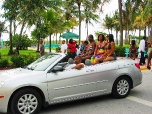 Group in Car - © 2009 Jimmy Rocker Photography